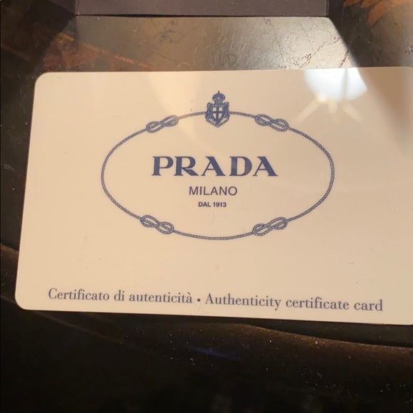 ❤️HP❤️EUC Prada small shoulder/crossbody bag - Picture 7 of 7